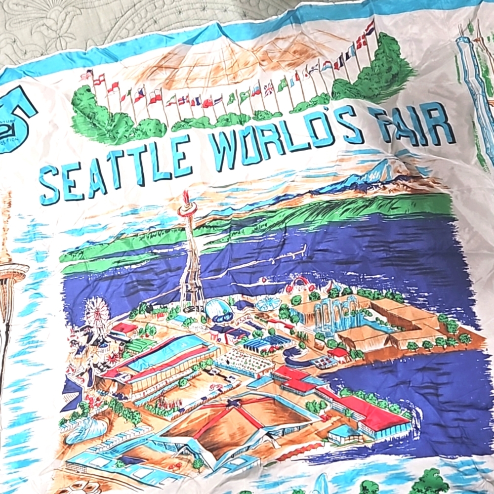 Rayon Seattle Worlds fair scarf 1962 turquoise green red blue vintage retro